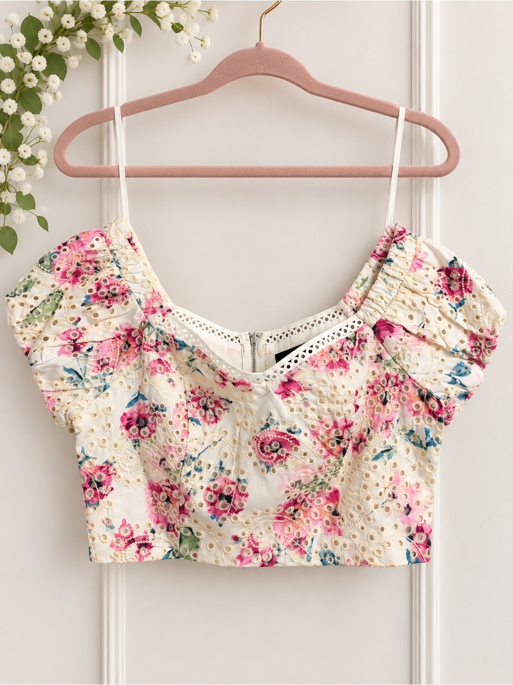 Aqua Cream Floral Eyelet Puff-Sleeve Crop Top